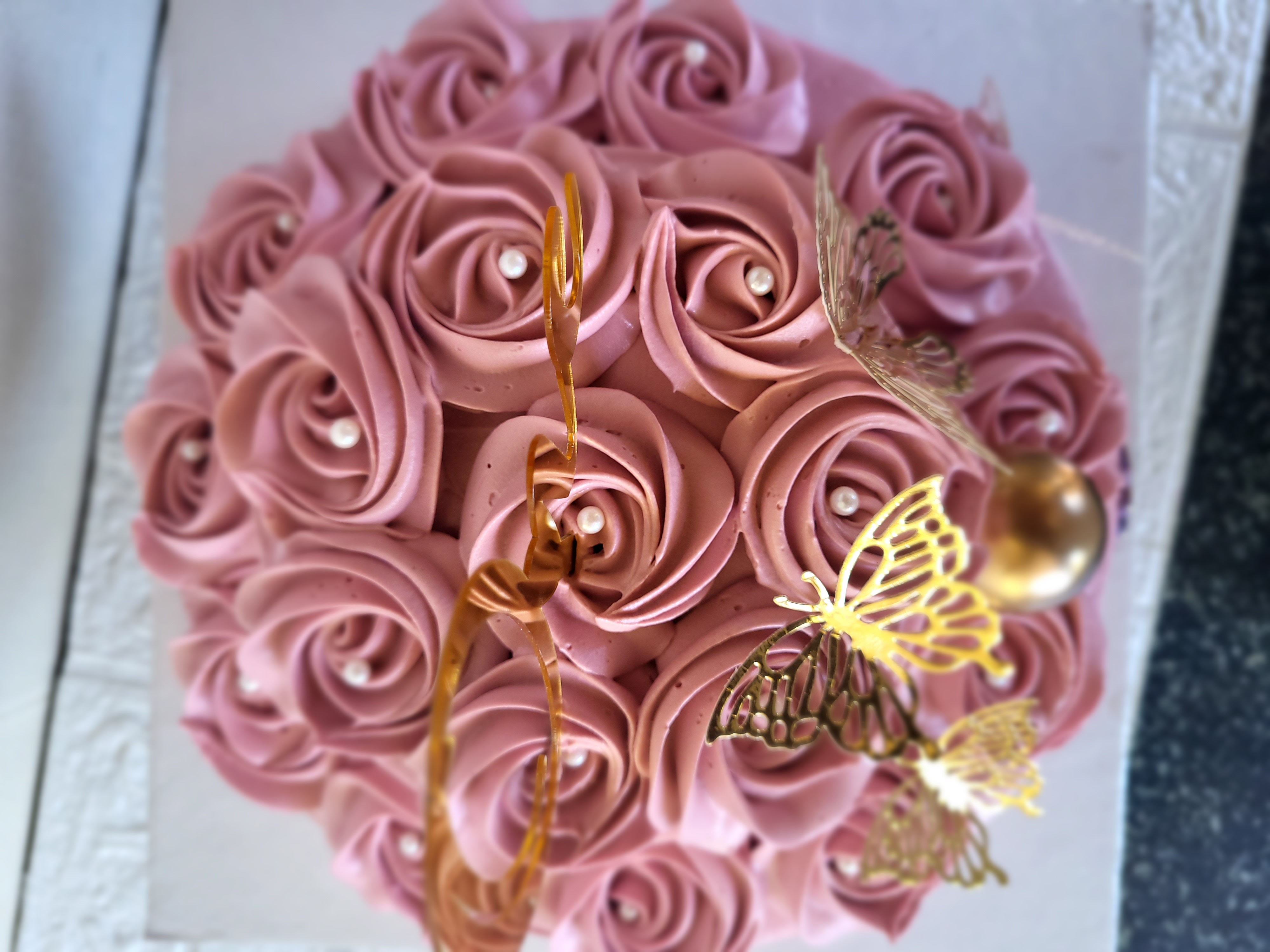 Homemade Strawberry Cake Sathyamangalam