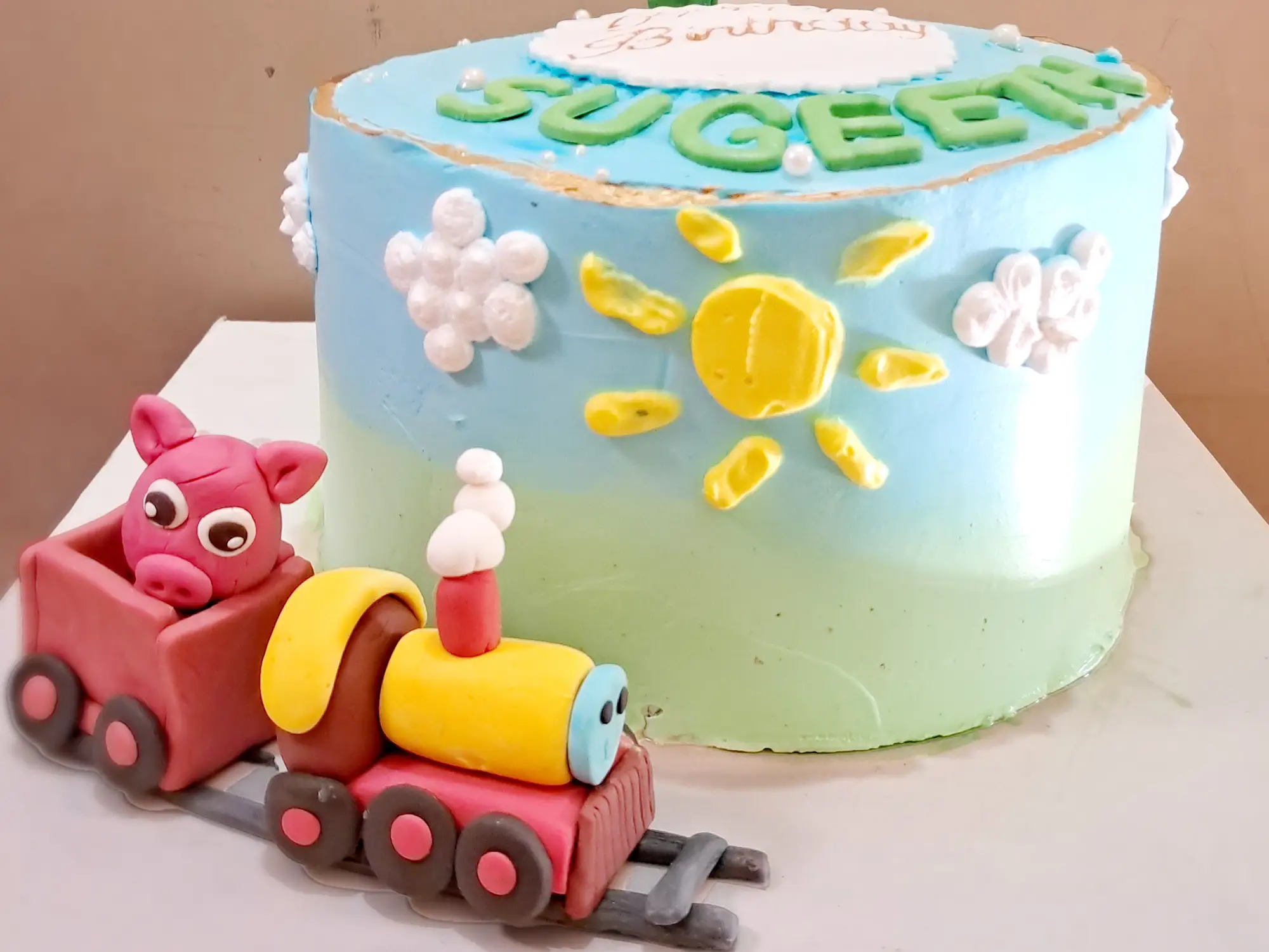 customised piggy train cake gobichettipalayam
